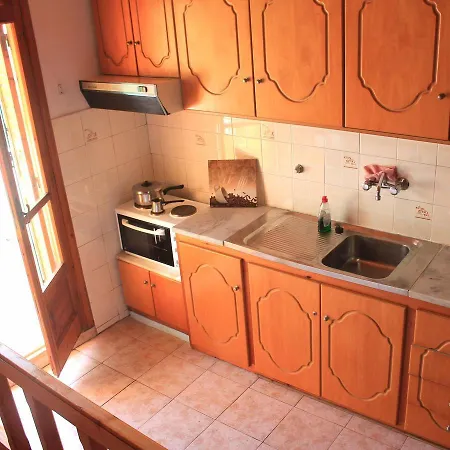 Kotroni 公寓 斯基亚索斯镇