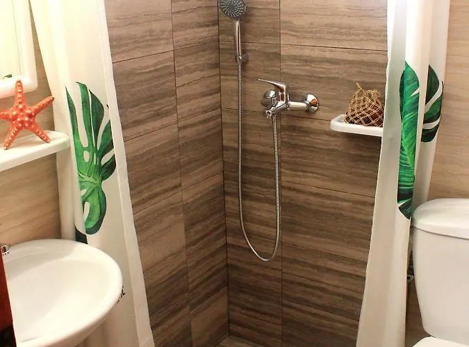 Kotroni * העיירה סקיאתוס